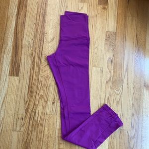 Lululemon high rise Wunder Under leggings